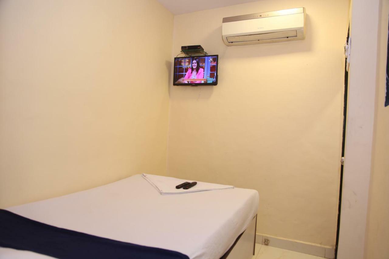 Omega Residency Hotel Mumbai Kültér fotó